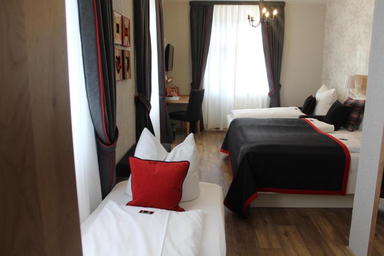 Goldener Adler Oberried - Hotel & Appartements Eksteriør bilde